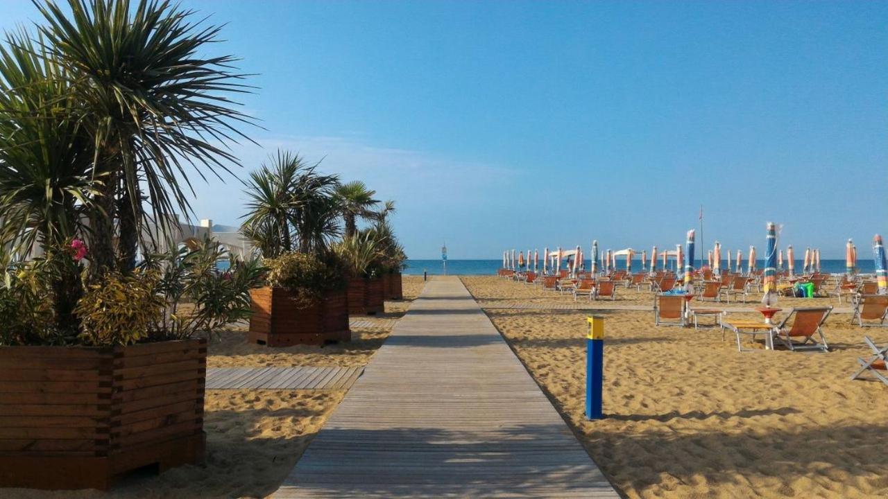 Lucina * Bibione